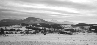 les puys sous la neige